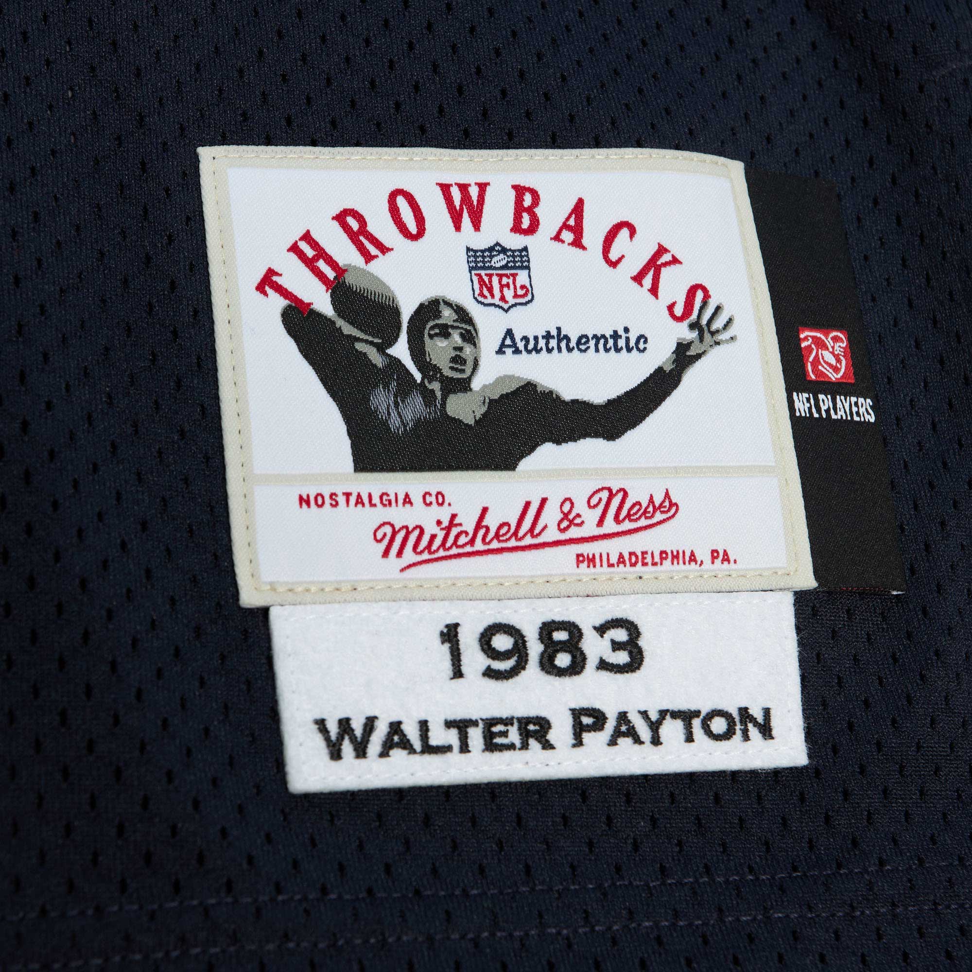 Chicago Bears 1983 Walter Payton Mitchell & Ness Authentic Home Jersey - Image 5