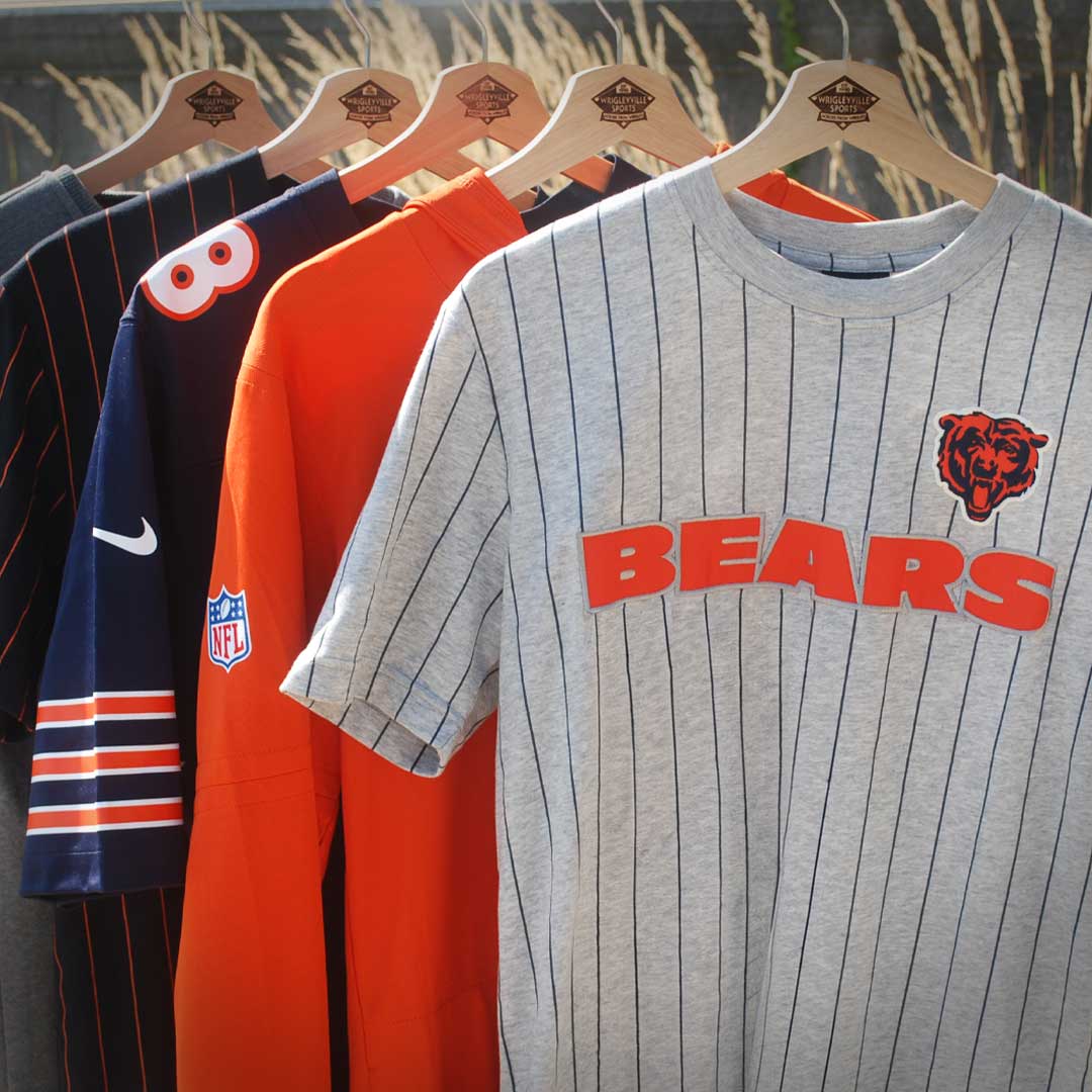 Chicago Bears New Era Grey Pinstripe Short Sleeve T-Shirt - Image 5