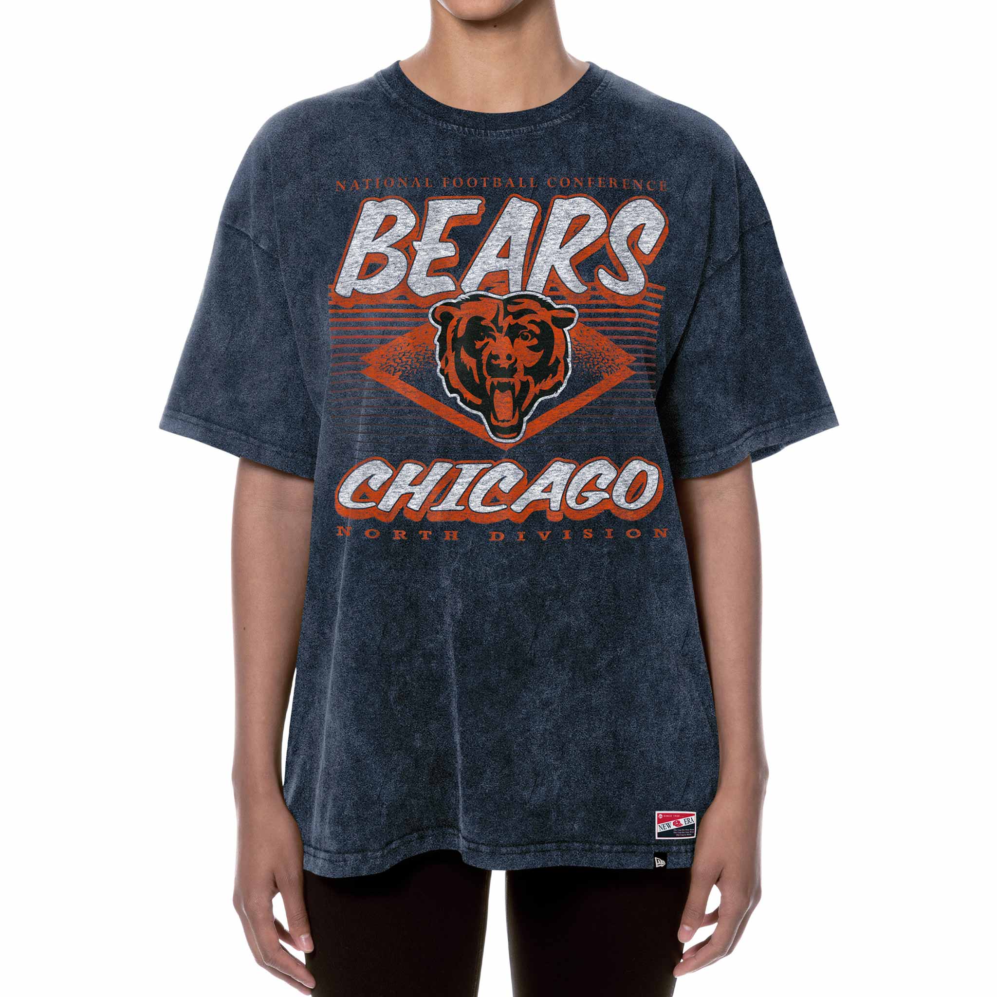 Chicago Bears New Era Women's Oversized Diamond Throwback Short Sleeve T Shirt