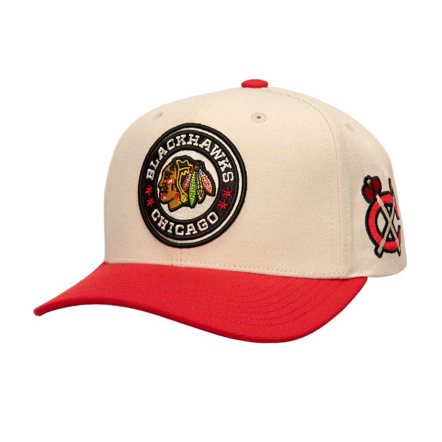 Chicago Blackhawks Mitchell & Ness 2024 Winter Classic Cream Pro Snapback Adjustable Cap