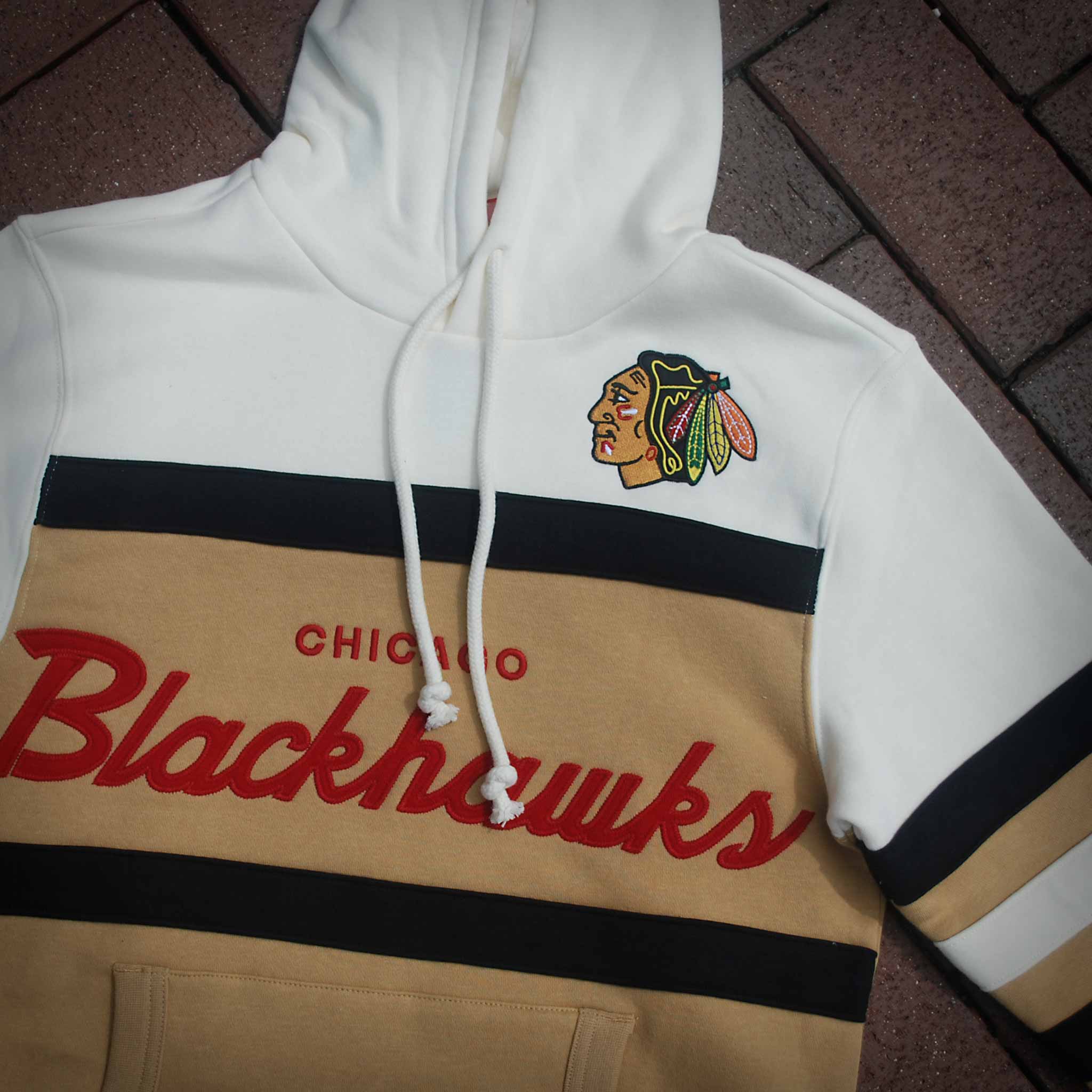 Chicago Blackhawks Mitchell & Ness Cream Head Coach Hooded Sweatshirt - Image 4
