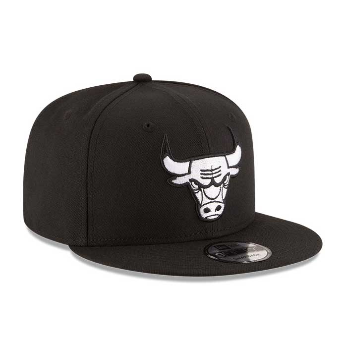 Chicago Bulls Basic Black & White 9FIFTY Snapback Cap - Image 2
