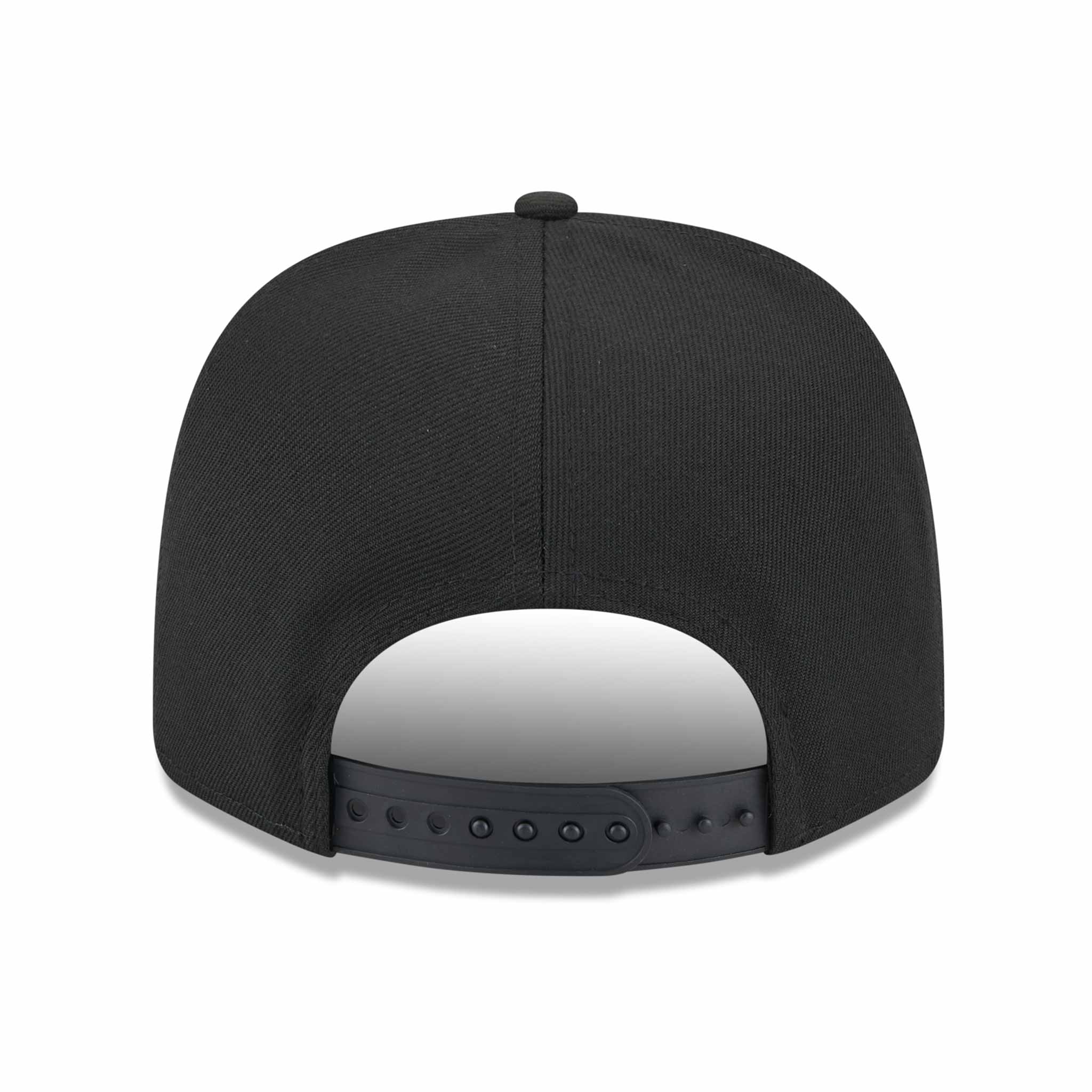 Chicago Bulls New Era Black Bulls Head Logo 9SEVENTY Stretch Fit Multi Rope Adjustable Cap - Image 2