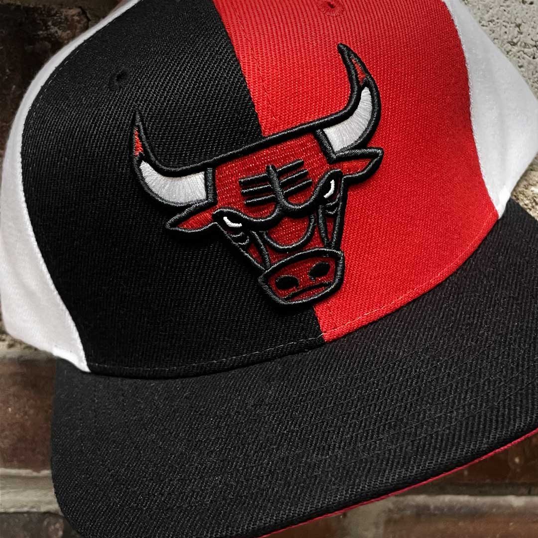 Chicago Bulls Pinwheel Snapback Cap - Image 3