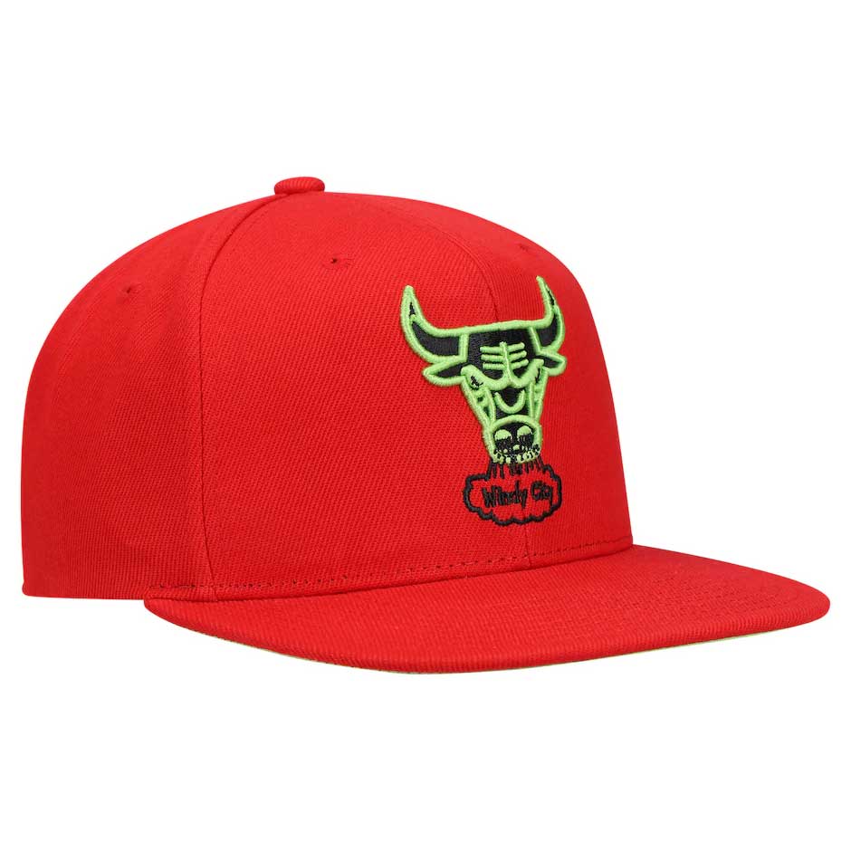 Chicago Bulls Reverse Grinch Candy Apple Snapback - Image 2
