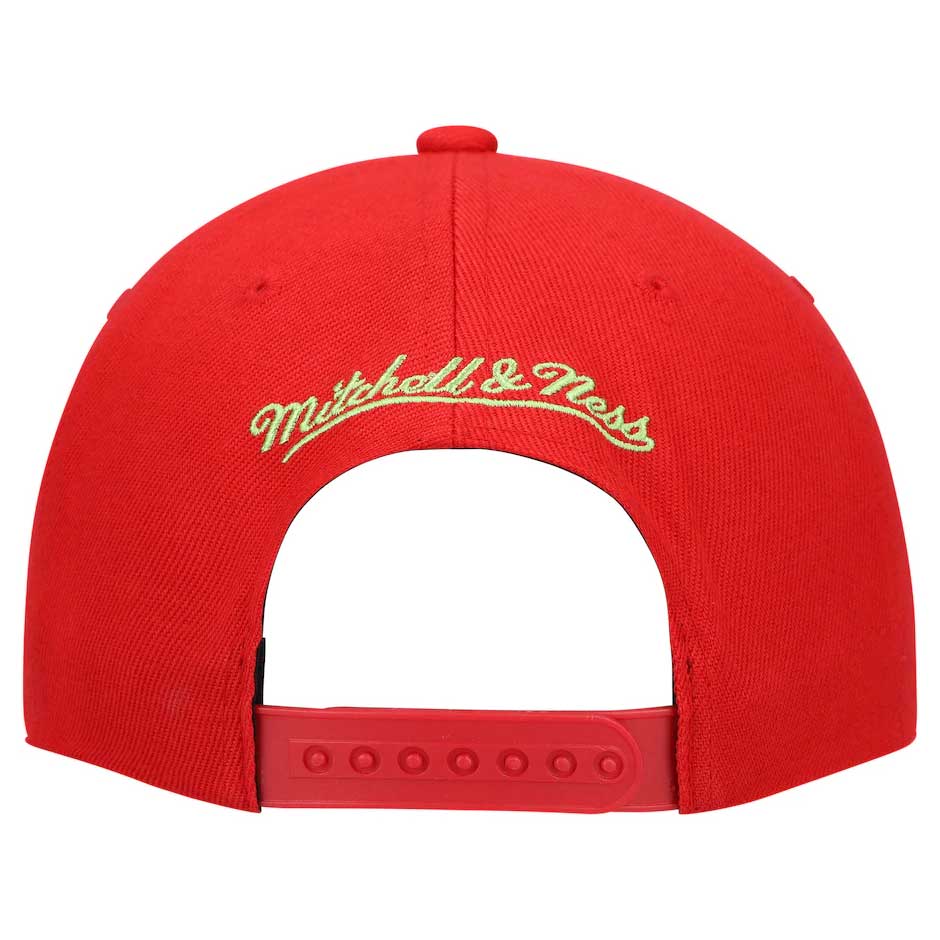 Chicago Bulls Reverse Grinch Candy Apple Snapback - Image 3
