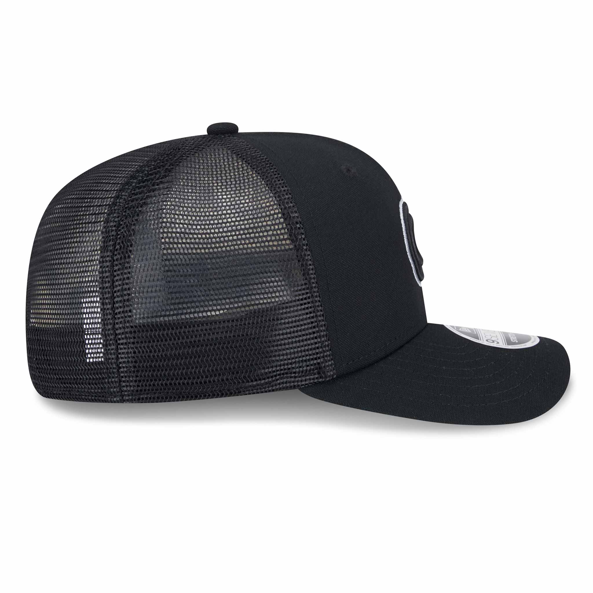 Chicago Cubs Canvas Black 9SEVENTY Stretch Snap Trucker Cap - Image 6