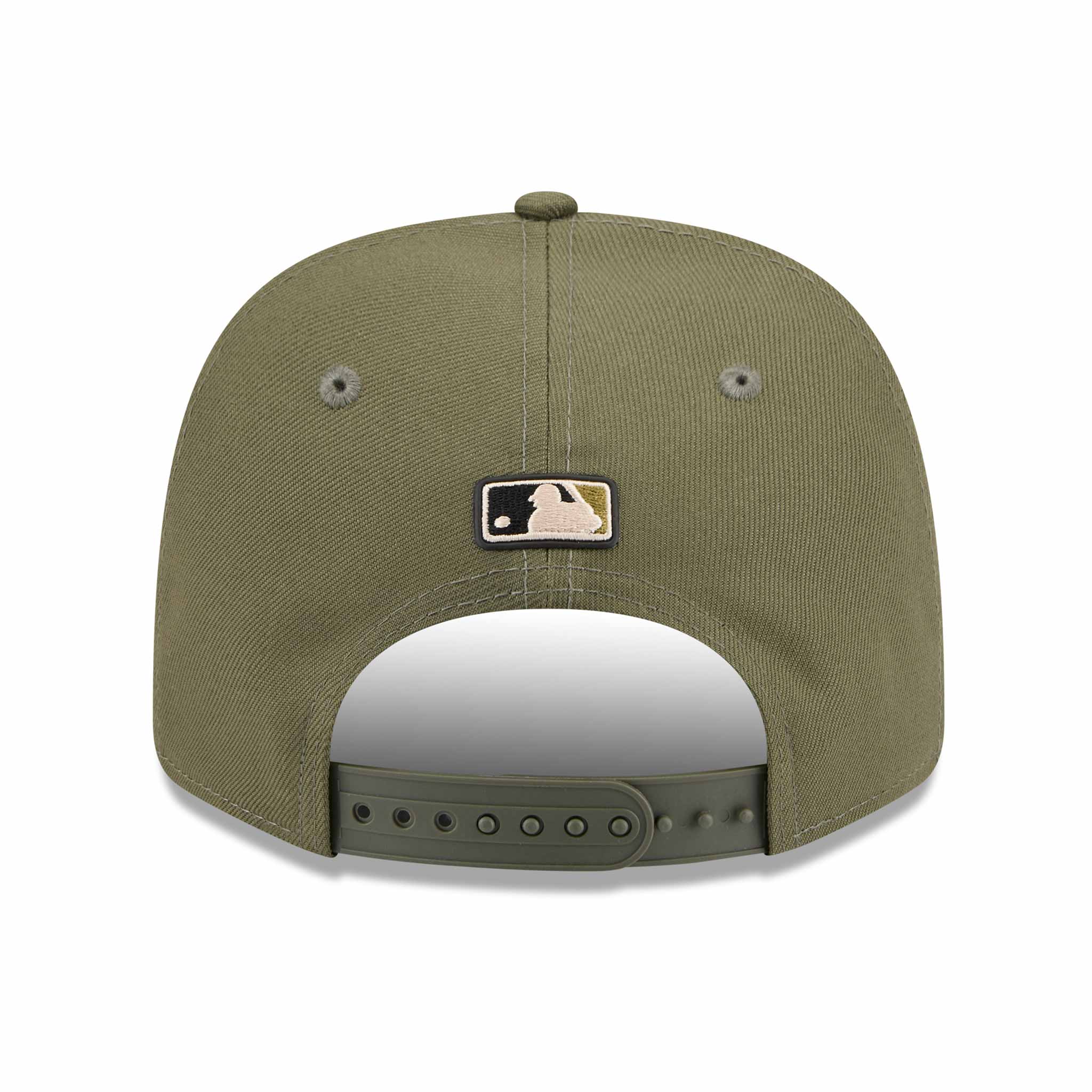 Chicago Cubs New Era 2026 Armed Forces Day 9SEVENTY Stretch Fit Adjustable Cap - Image 2