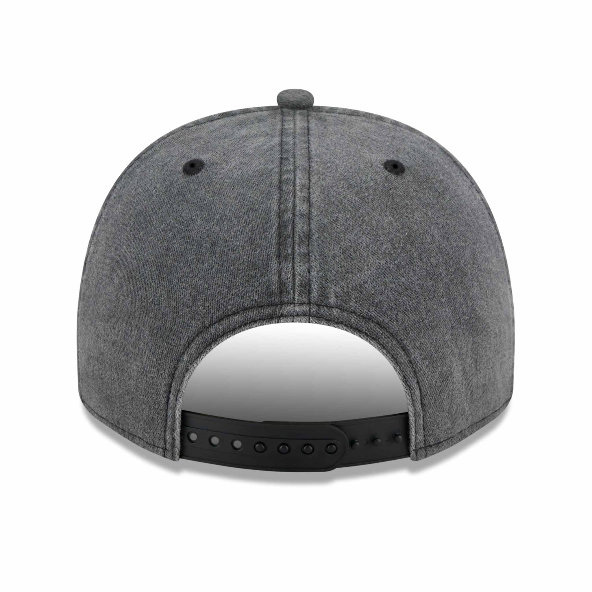 Chicago Cubs New Era Washed Golfer Adjustable Cap - Image 2