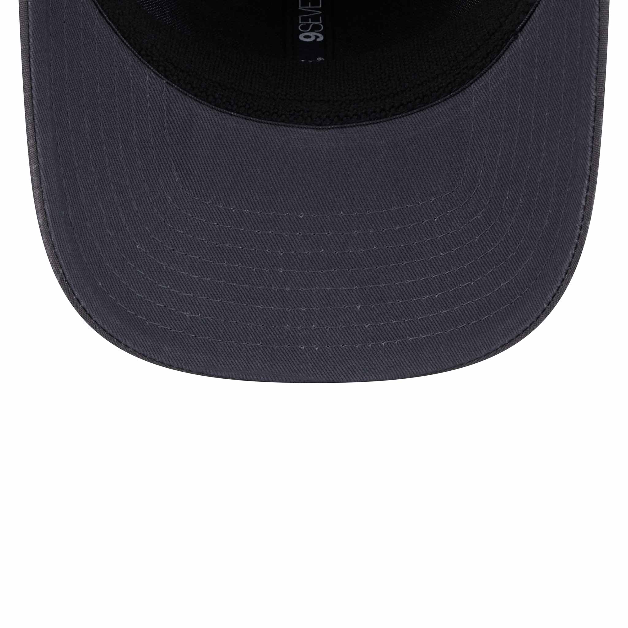 Chicago Cubs Team Elevated 9SEVENTY Stretch Snap Trucker Cap - Image 7